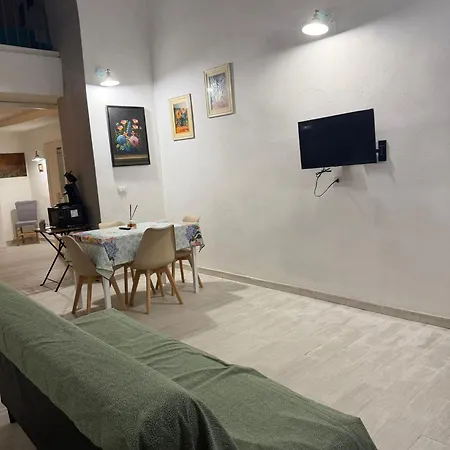 Apartment Mimi House Naples